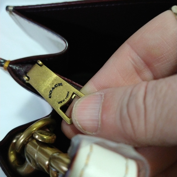 Sold**Charlie Carry All Signature "C" Tote Bag - Picture 2 of 16